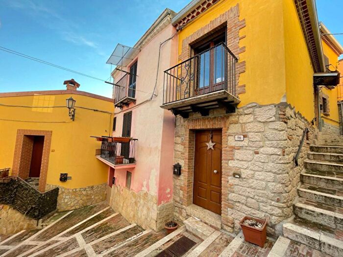 Appartamento trilocale in affitto in Strada San Mercurio, Centro Storico, Campobasso