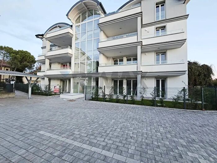 Appartamento bilocale in vendita in Via Privata del Parco, Somma Lombardo