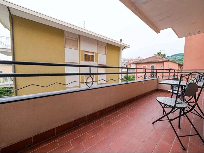 Appartamento bilocale in affitto in via cascione, Centro, Diano Marina