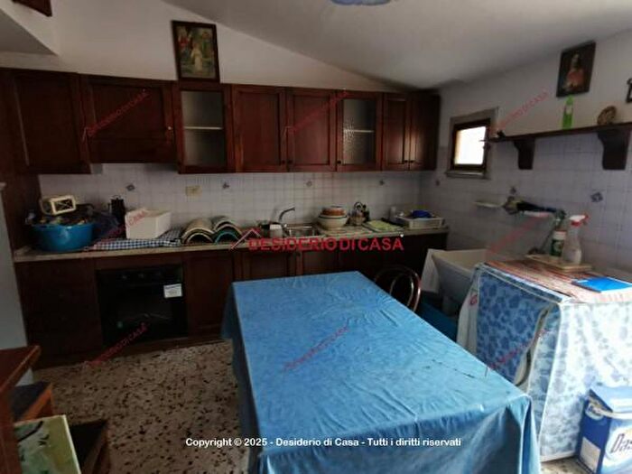 Casa con 6 locali in vendita in Corso Vittorio Emanuele, Isnello