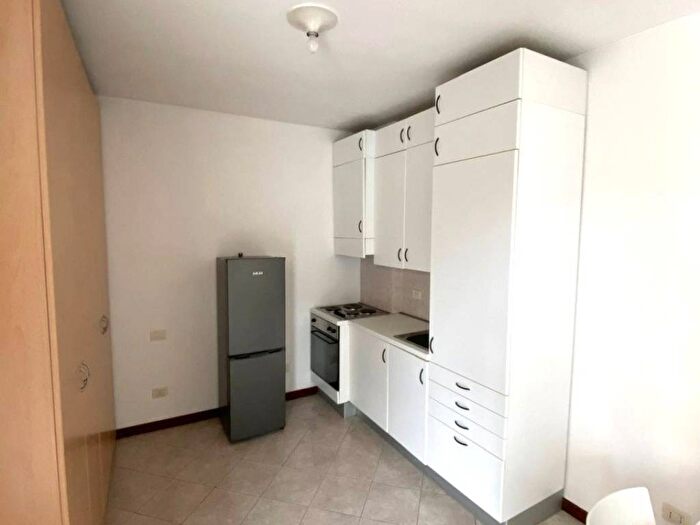 Appartamento monolocale in affitto in Via privata Treviso, Cimiano, Milano