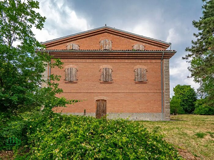 Casa con 8 locali in vendita in Via Larghe, Granarolo DellEmilia