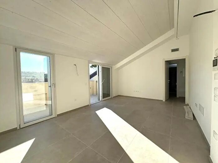 Appartamento quadrilocale in vendita in Via Cellini, Senigallia