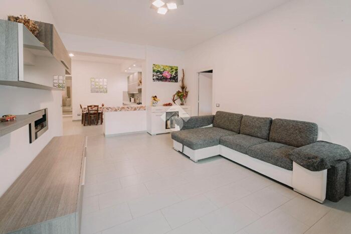 Appartamento quadrilocale in vendita in Strada dellInfernaccio, Tarquinia