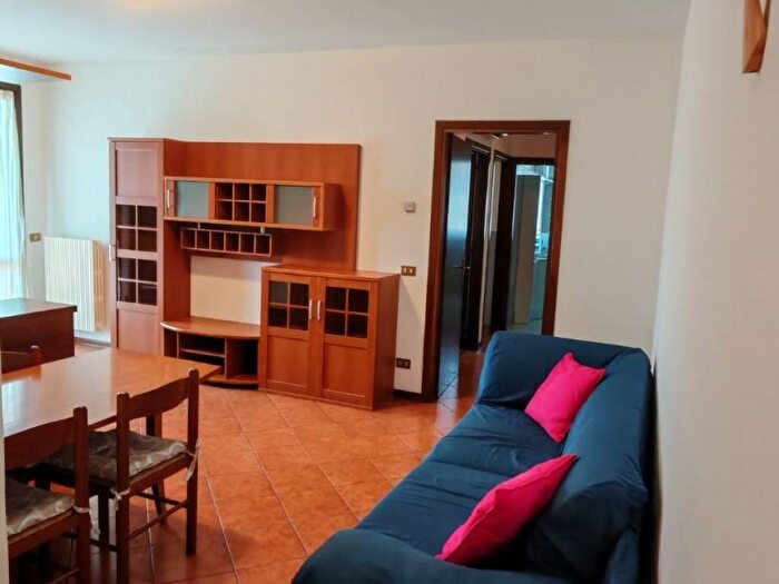 Appartamento trilocale in affitto in Centro, Noale