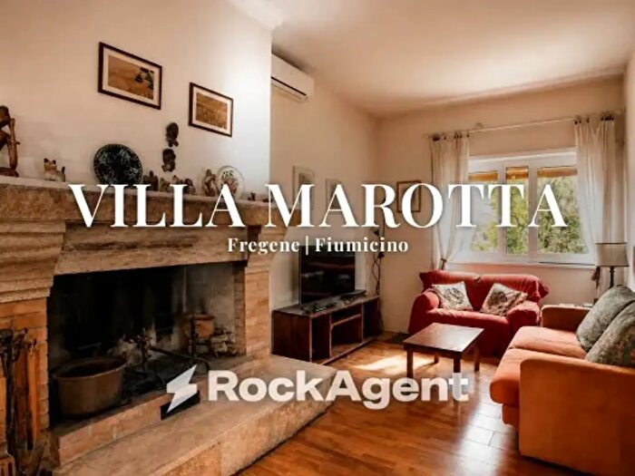 Casa con 5 locali in vendita in Via Marotta, Fiumicino