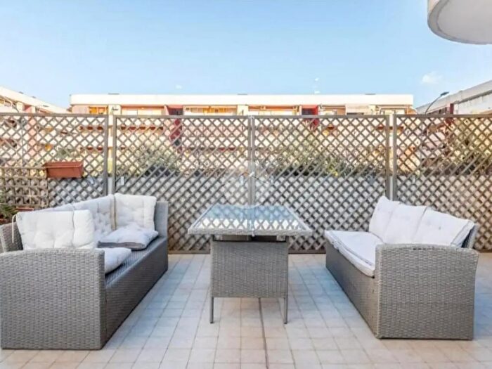 Appartamento bilocale in vendita in Via Carlo Dapporto, Roma