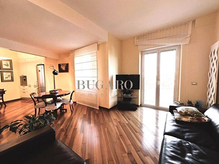 Appartamento quadrilocale in affitto in Adriatico, Ancona