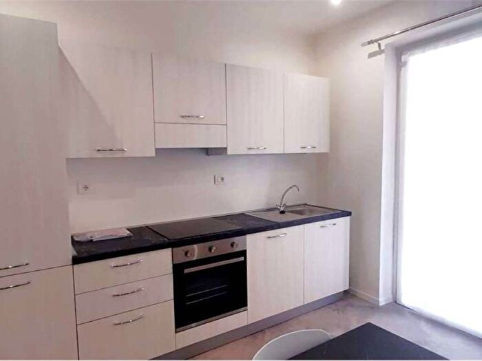 Appartamento trilocale in affitto in VIA CAVOUR, Centro, Valenza