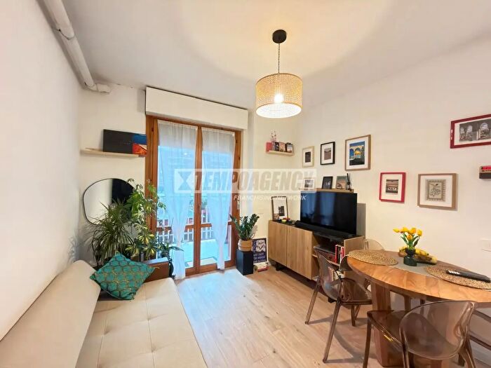 Appartamento bilocale in vendita in Via dei Caduti, Assago