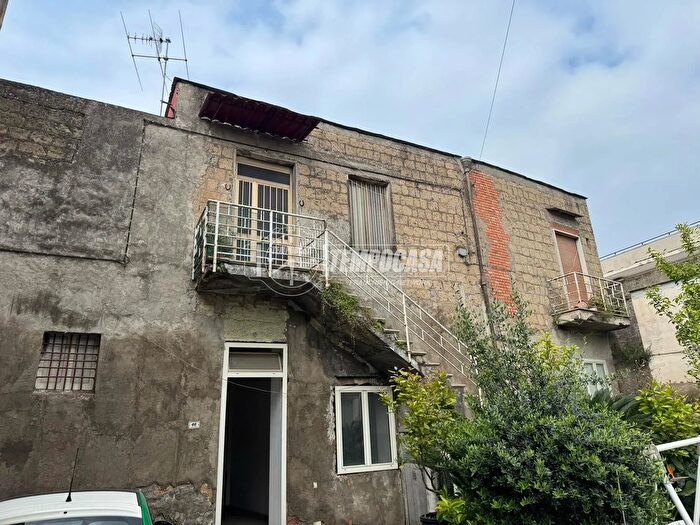 Casa quadrilocale in vendita in Via Pietro Metastasio, San Vitaliano