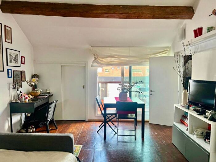 Appartamento monolocale in affitto in Via Settembre, Vincenzo Monti, Milano