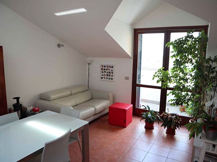 Appartamento bilocale in affitto in Viale Marche, Farini, Milano