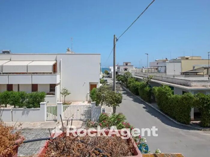 Casa quadrilocale in vendita in Via Giove, Carovigno