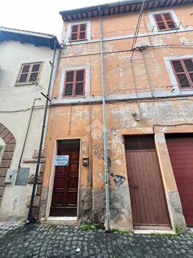 Appartamento bilocale in vendita in Via della Corsica, Civita Castellana