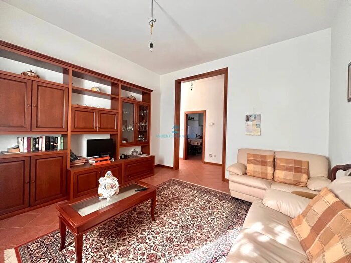 Appartamento con 5 locali in vendita in Via Guido Tarlati, Arezzo