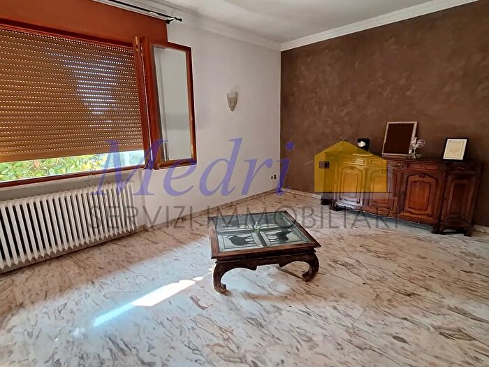 Appartamento con 5 locali in vendita in Cesena
