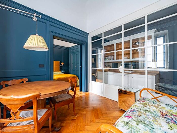 Appartamento bilocale in affitto in Via Verdi, Scala Manzoni, Milano