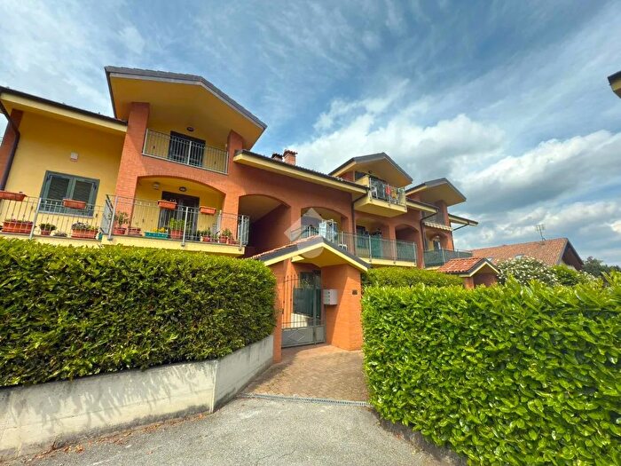 Appartamento quadrilocale in vendita in Via Moncenisio, Giaveno