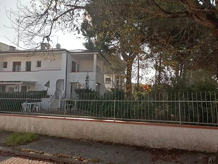 Casa bilocale in affitto in Via Monte Ortigara, Lido degli Scacchi Lido di Pomposa, Comacchio