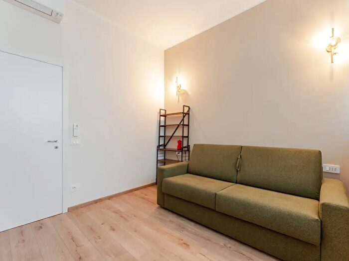 Appartamento bilocale in vendita in Via Monti Sabini, Milano