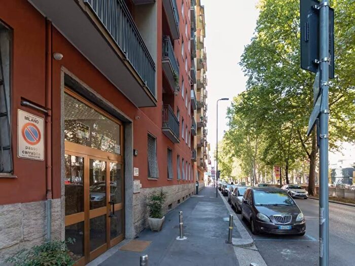 Appartamento bilocale in affitto in Viale Edoardo Jenner, Farini, Milano
