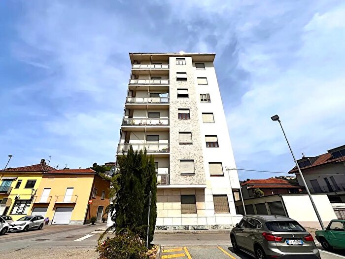 Appartamento quadrilocale in vendita in Neive