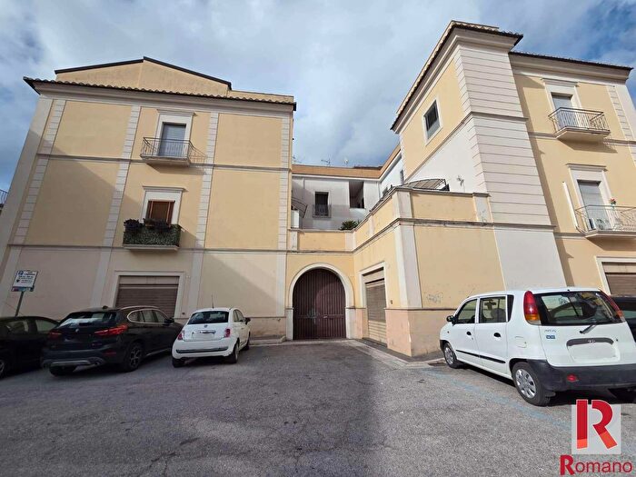 Appartamento trilocale in affitto in Via Pietro Morelli, Santa Maria Capua Vetere