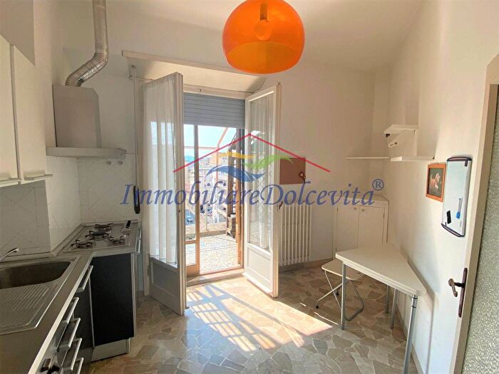Casa trilocale in vendita in Via Anton Francesco Doni, Porta al Prato San Jacopino, Firenze