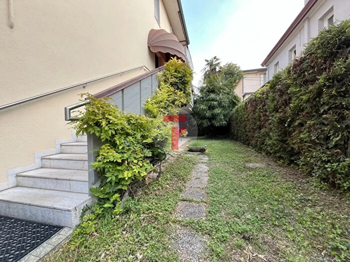 Casa con 5 locali in vendita in Via Niccolò Jommelli, Padova