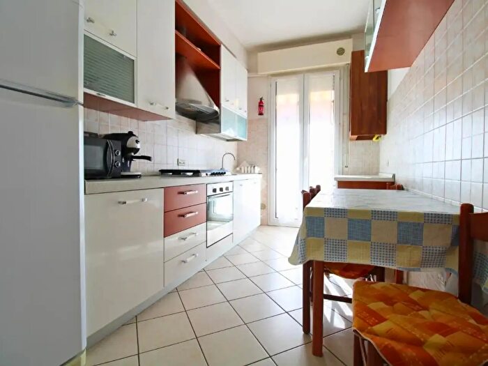 Appartamento quadrilocale in vendita in Via Federico Commandino, Pesaro