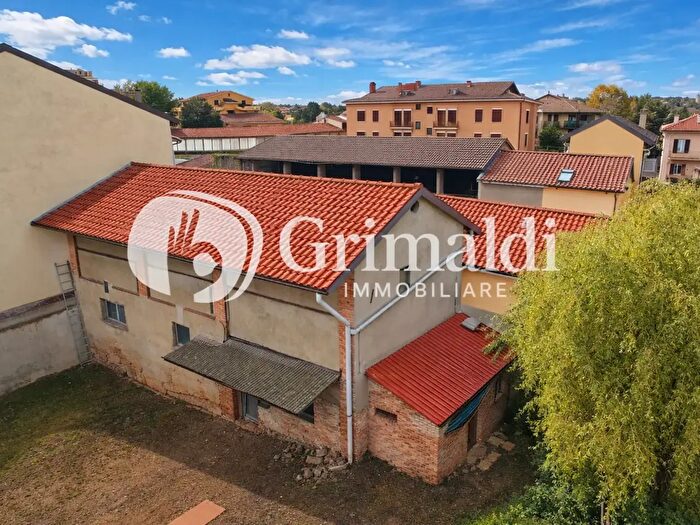 Casa quadrilocale in vendita in Via della Concordia, Agrate Brianza
