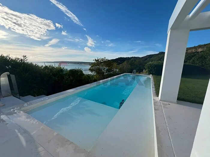 Casa con 7 locali in vendita in Località Cavalluccio, Rocca San Giovanni