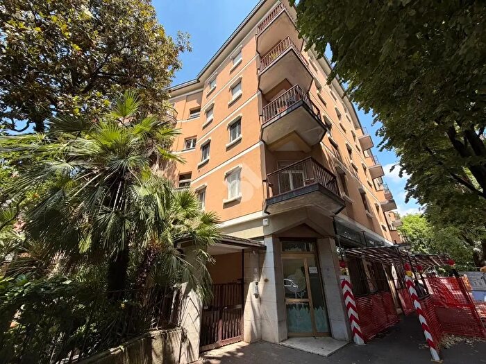 Appartamento bilocale in vendita in Via Trento, Brescia