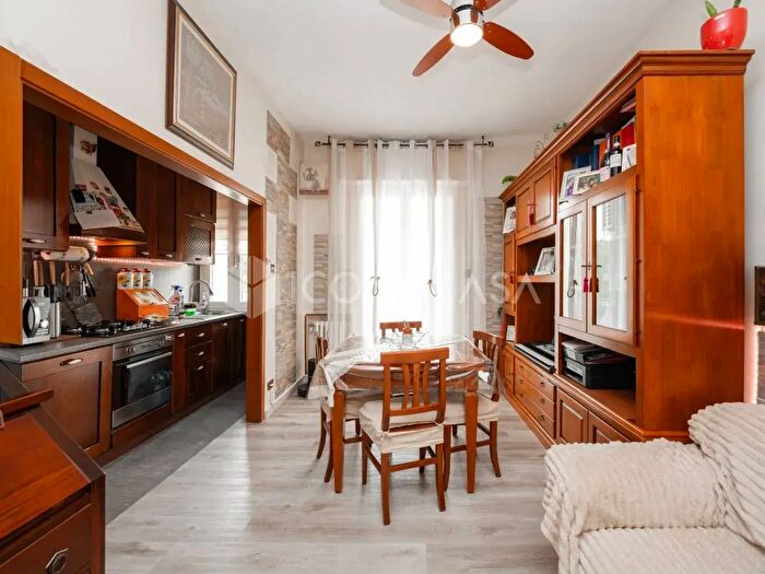 Appartamento trilocale in vendita in Via Berretta Rossa, Bologna