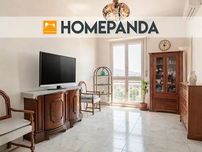 Appartamento con 7 locali in vendita in Via Rodolfo Morandi, Torino