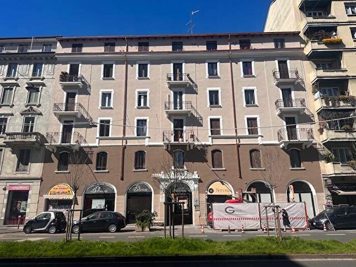 Appartamento bilocale in affitto in Viale Monza, Rovereto, Milano