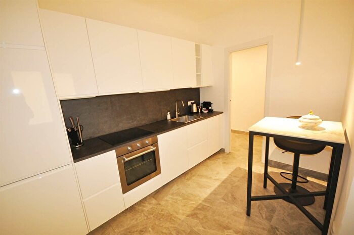 Appartamento trilocale in affitto in La Spezia