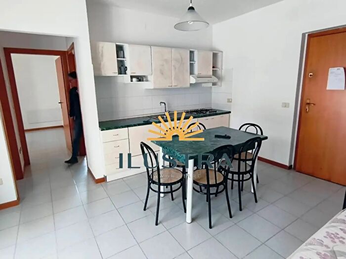 Appartamento trilocale in vendita in Contrada Montecatino, Massignano