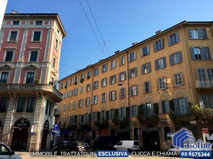 Appartamento bilocale in affitto in Via Castelfidardo, Moscova, Milano