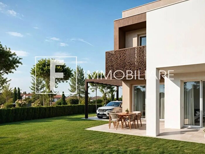 Casa quadrilocale in vendita in Jesolo