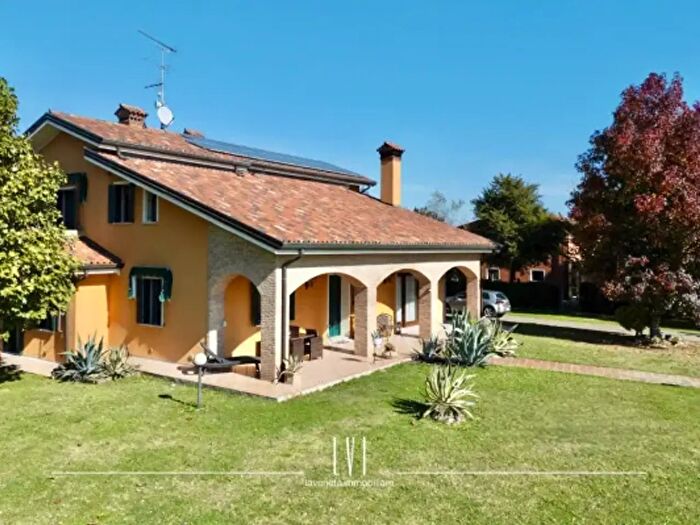 Casa con 5 locali in vendita in Località Sant'Elena, Torre Di Mosto