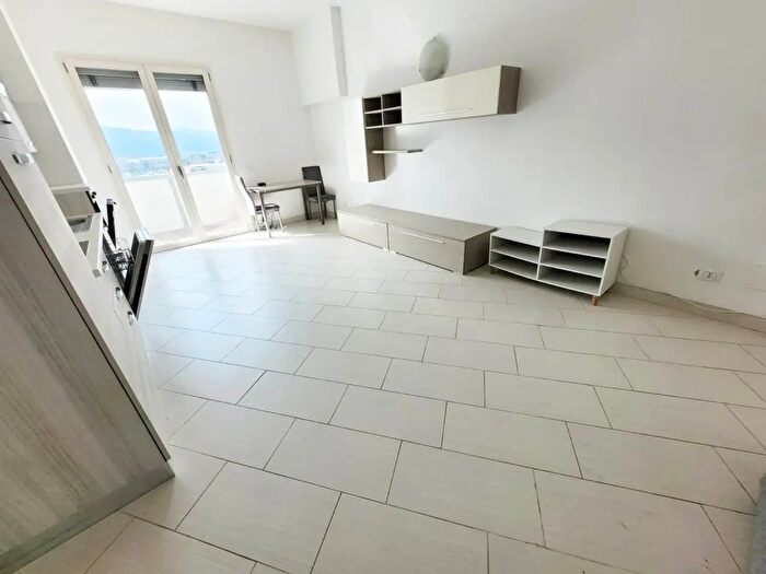 Appartamento trilocale in vendita in Santo Stefano Di Magra