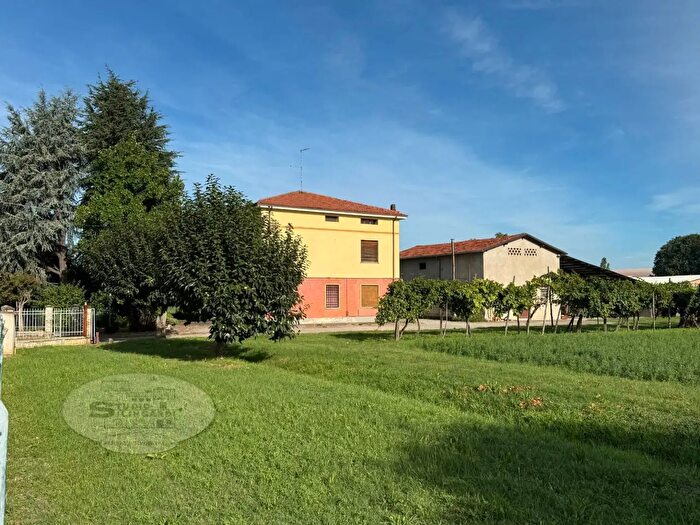 Casa con 10 locali in vendita in Via Casali, Formigine