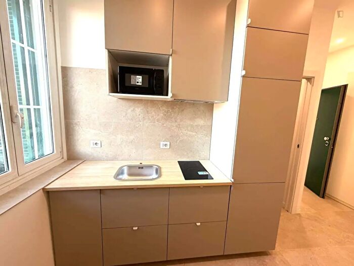 Appartamento monolocale in affitto in Via Treviglio, Milano