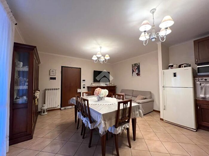 Appartamento quadrilocale in vendita in Via Maria Montessori, Asola