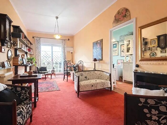 Appartamento trilocale in vendita in Via Pietro Marchisio, Roma