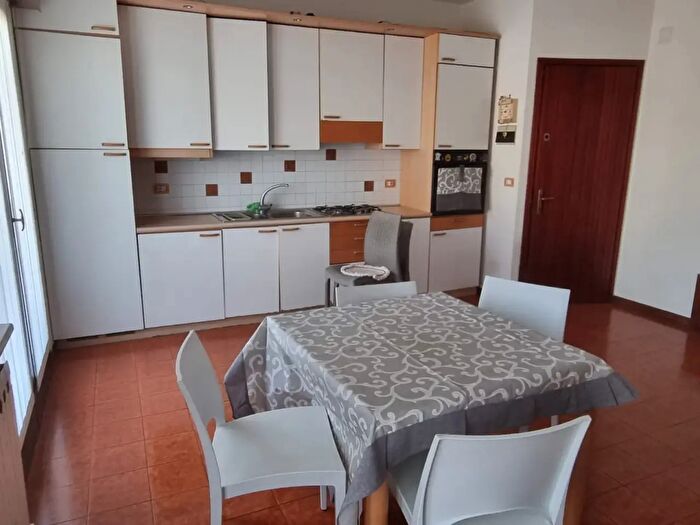 Appartamento trilocale in vendita in Via Guglielmo Perosa, Latisana