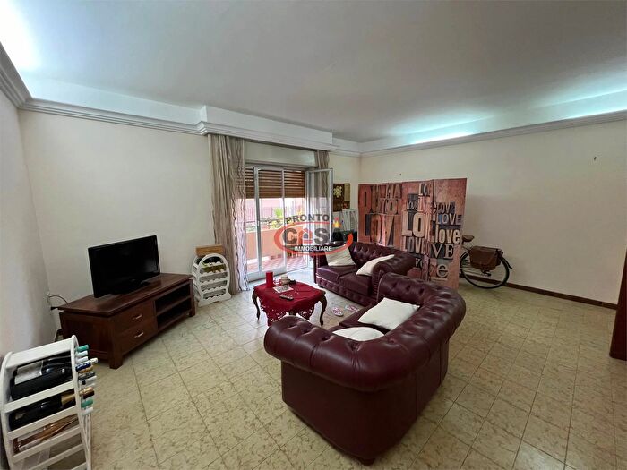 Appartamento con 5 locali in vendita in Marsala