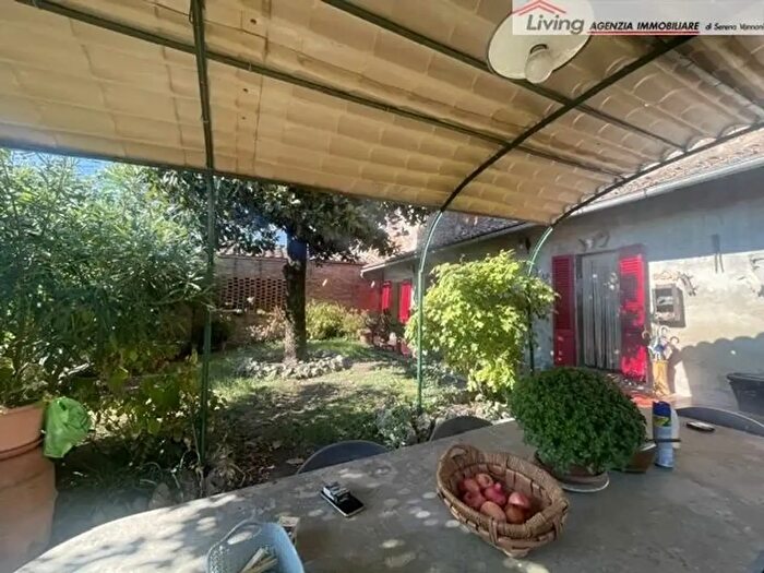 Appartamento con 5 locali in vendita in Sovicille